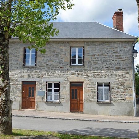 Bed and Breakfast Champ De Foire Sussac Exterior foto